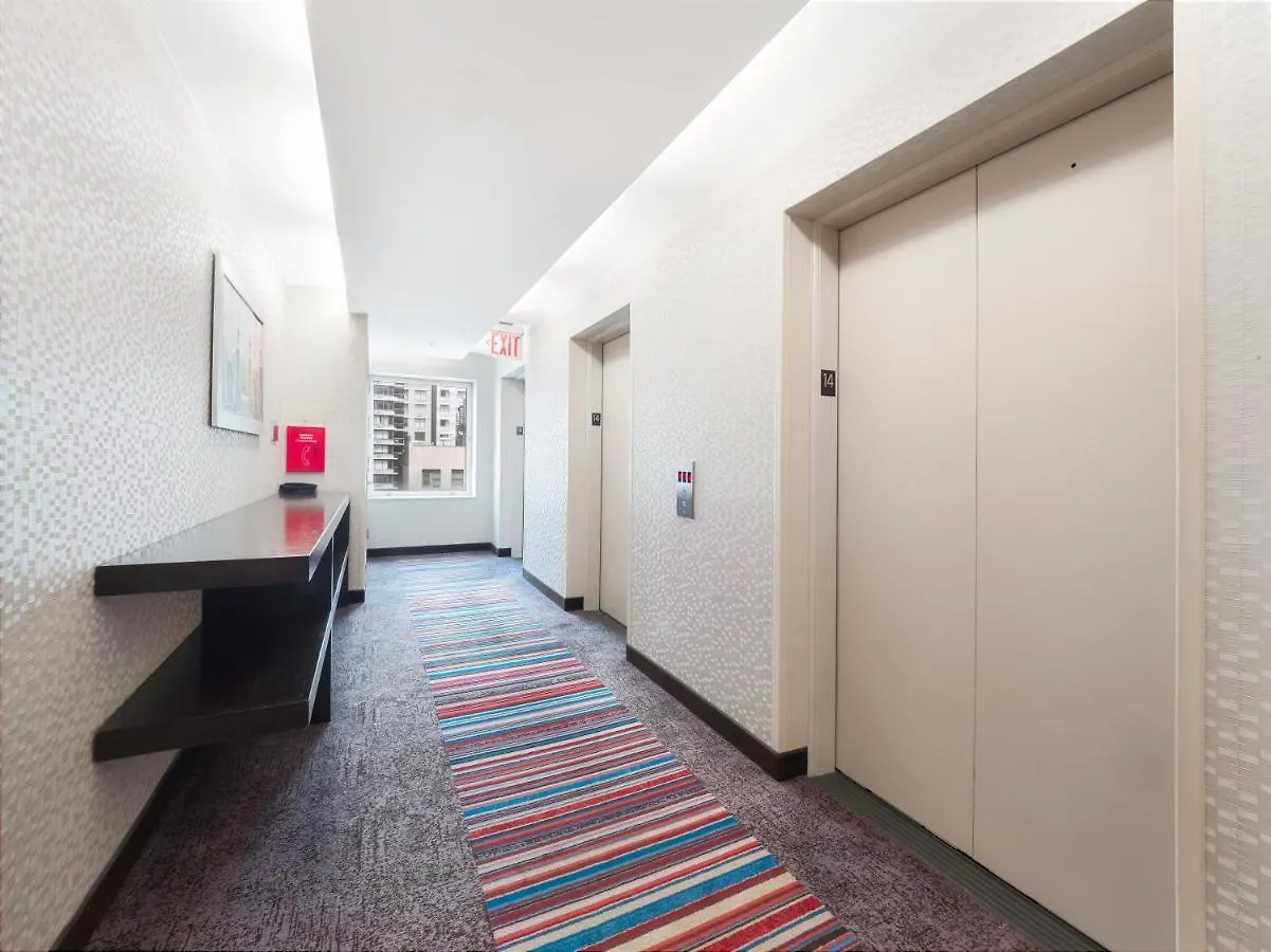Courtyard By Marriott New York Manhattan/Herald Square