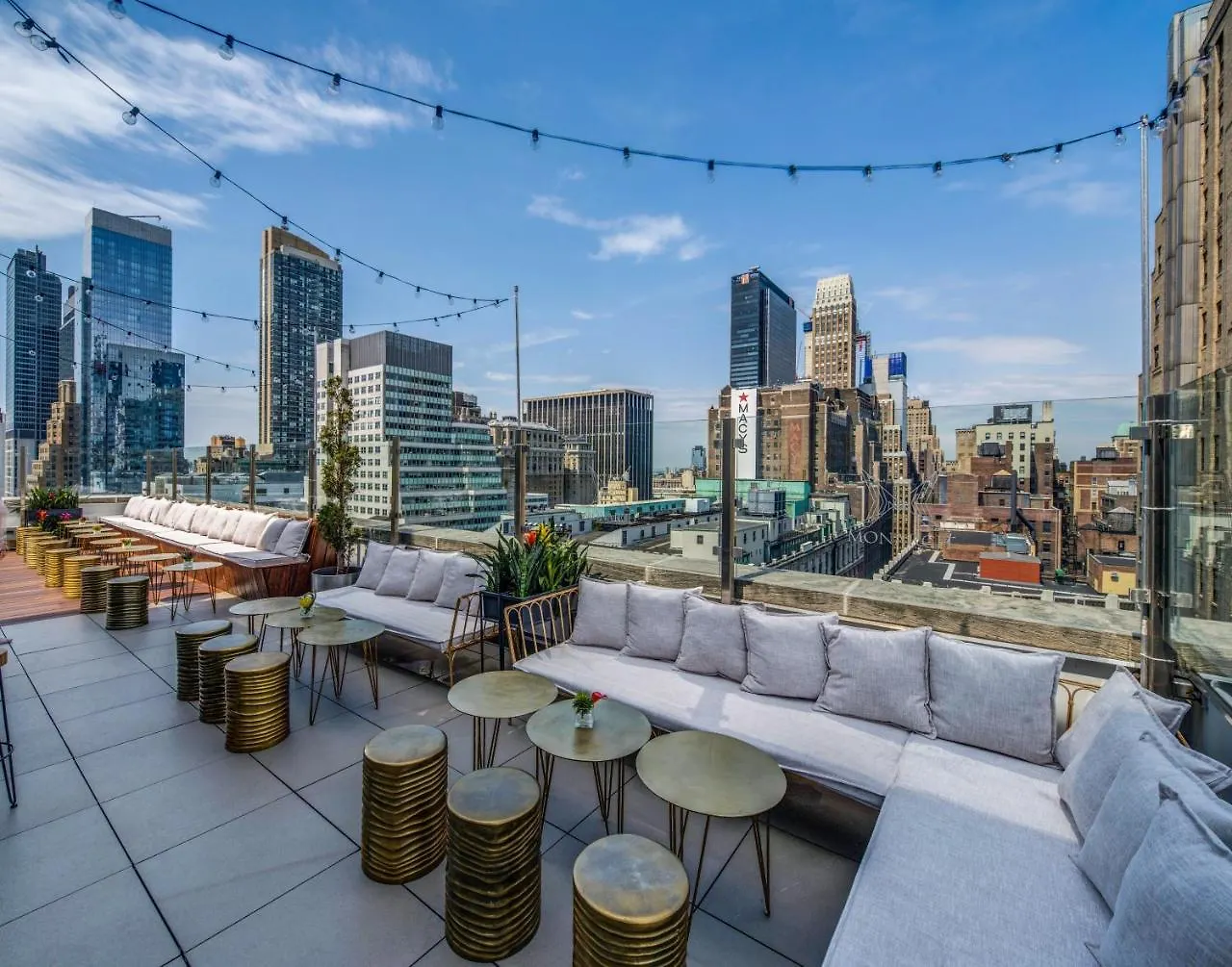 Courtyard By Marriott New York Manhattan/Herald Square Hotel