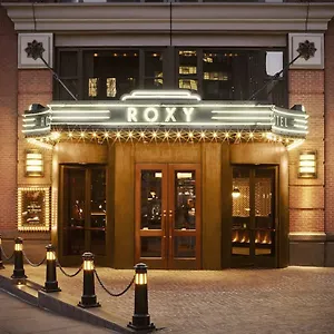 Отель Roxy